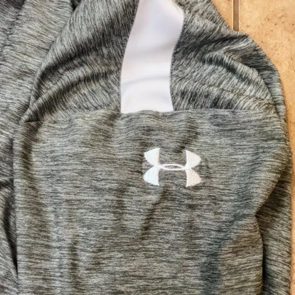 Women's Under Armour Loose AllSeason Gear Asymmetrical Hotshot 1/2 Zip - Small - Picture 10 of 11